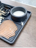 Pet Licking Mat with Suction Cup Slow Feeder Food-Grade Silicone Dog Treat Mat for Anxiety Relief Slow Eating Choking Prevention